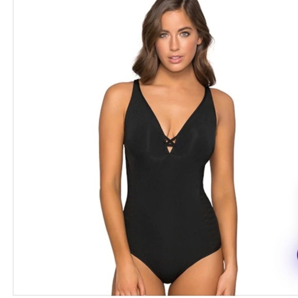 Jets by Jessika Allen Jets Mesh Panel Plunge One Piece Black size 8 Parallel NWT